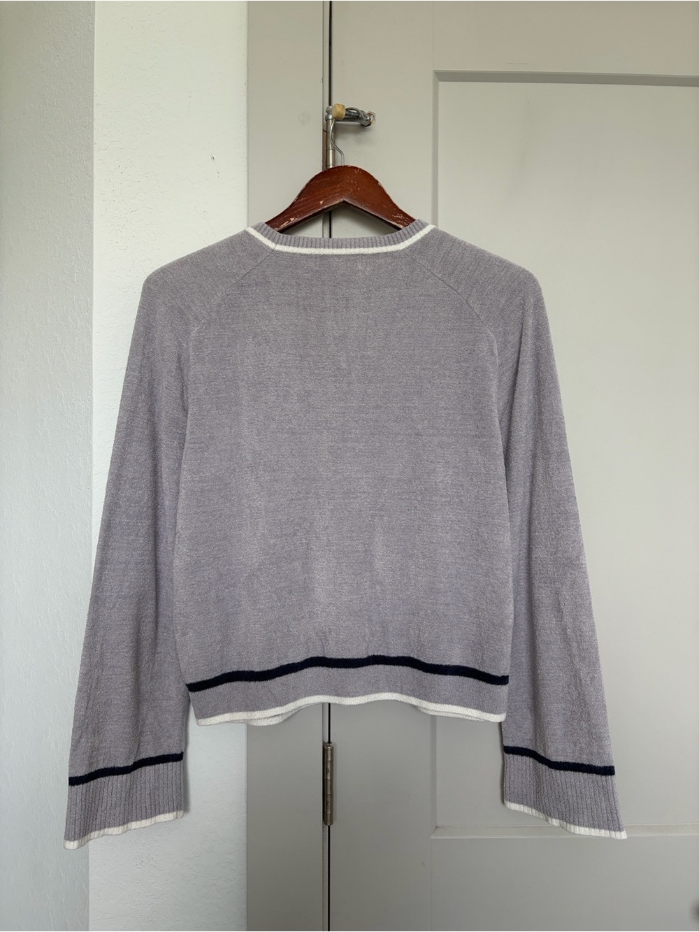 BAREFOOT DREAMS COZYCHICH ULTRA LITE CREW NECK SWEATER LIGHT PURPLE WOMEN’S M
